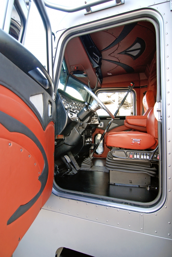Custom Truck Headlights >> Outlaw Customs Custom Truck Headlights >> Outlaw Customs
